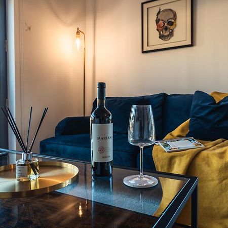 City View - A Stunning 2 Bed Apartment 글라스고 외부 사진
