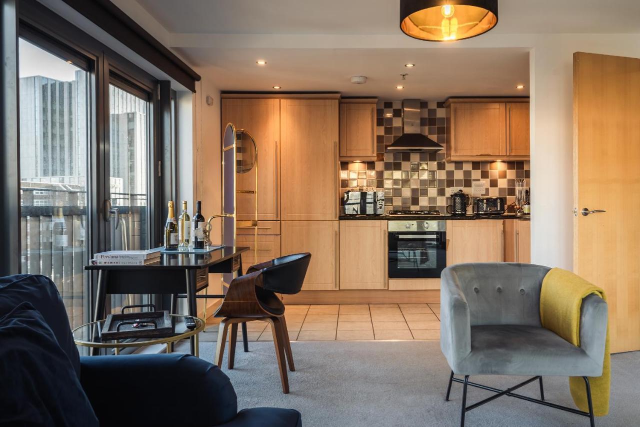 City View - A Stunning 2 Bed Apartment 글라스고 외부 사진